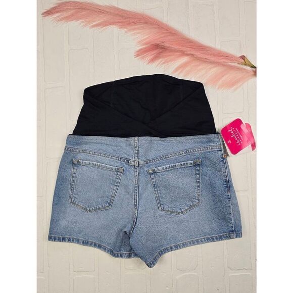 Isabel Maternity Crossover Panel Shorts Size 4 - Picture 2 of 3